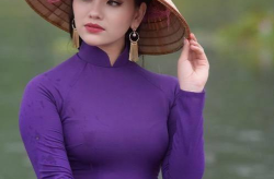 小姐姐小河跳水,跳水之美，青春绽放