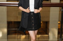 少女写真黑西服,少女写真独特魅力